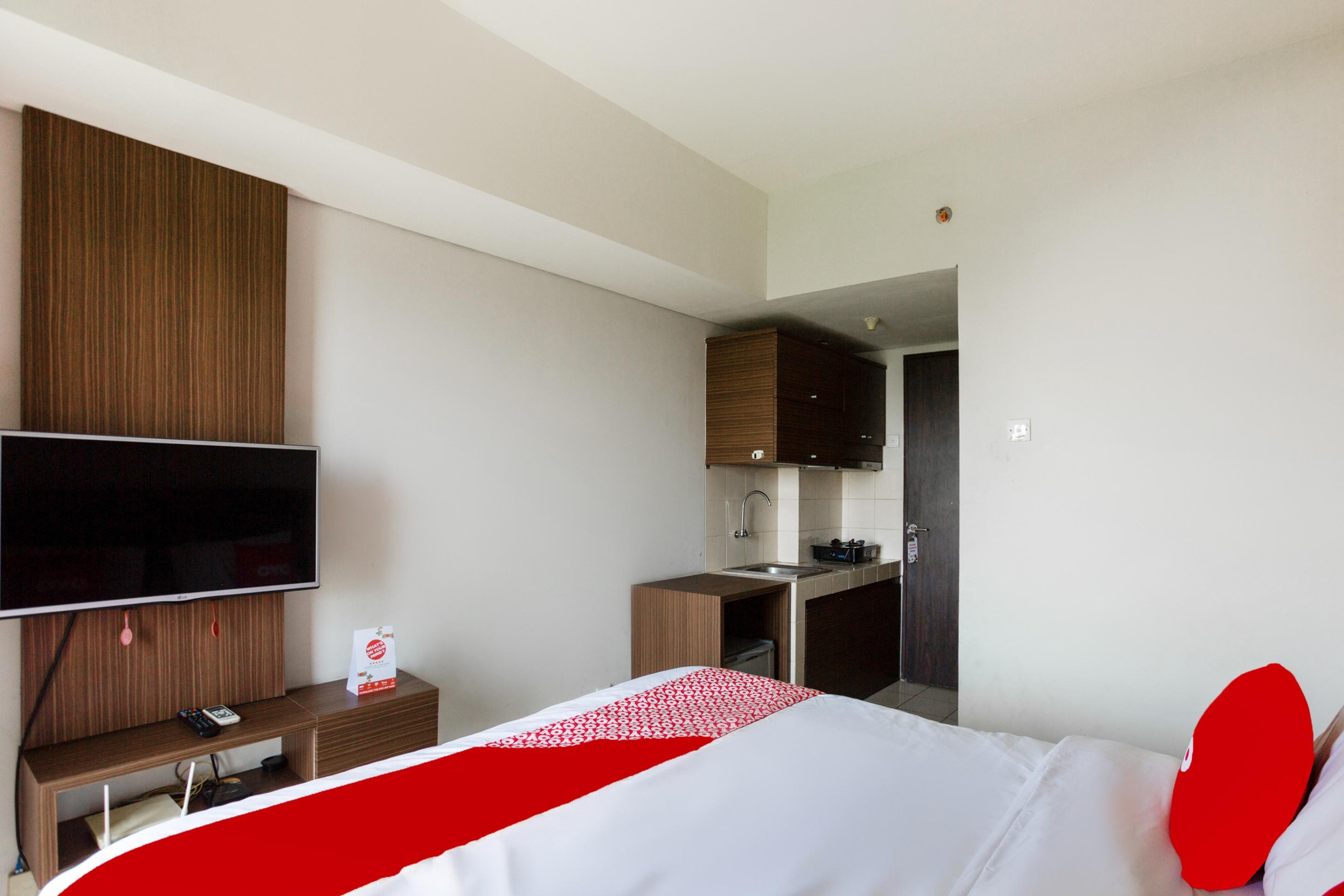 OYO 2582 Apartemen Serpong Green View Tangerang Buitenkant foto